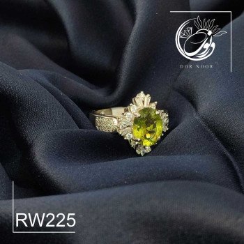 انگشتر نقره زنانه باسنگ زبرجد کد Rw225