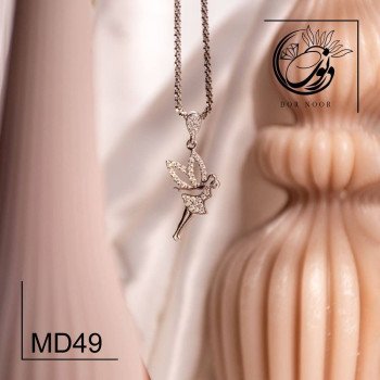 مدال نقره با سنگ نگین اتمی کد md49