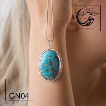 مدال فیروزه دست ساز با قاب و گیره نقره کد GN04