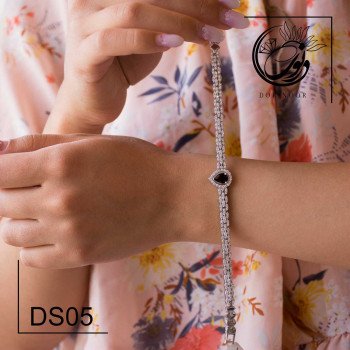 دستبند نقره با سنگ گارنت کد Ds05