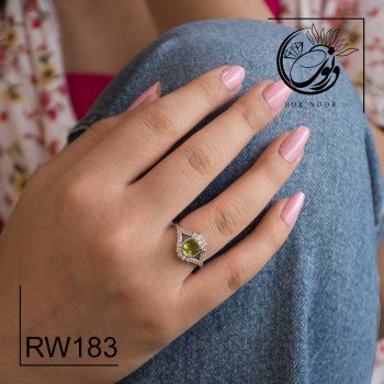 انگشتر نقره زنانه باسنگ زبرجد rw183