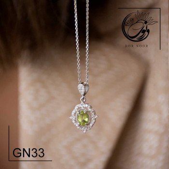 مدال نقره با سنگ زبرجد کد Gn33