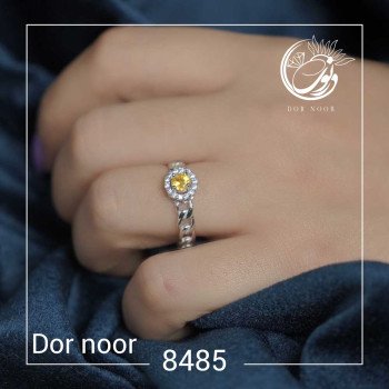انگشتر نقره زنانه با سنگ یاقوت زرد 8485