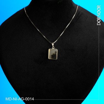 مدال عقیق شجر دست ساز با قاب و گیره نقره 0014