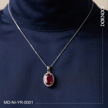مدال نقره با سنگ یاقوت سرخ تراش بیضی کد MD-NI-YR-0001